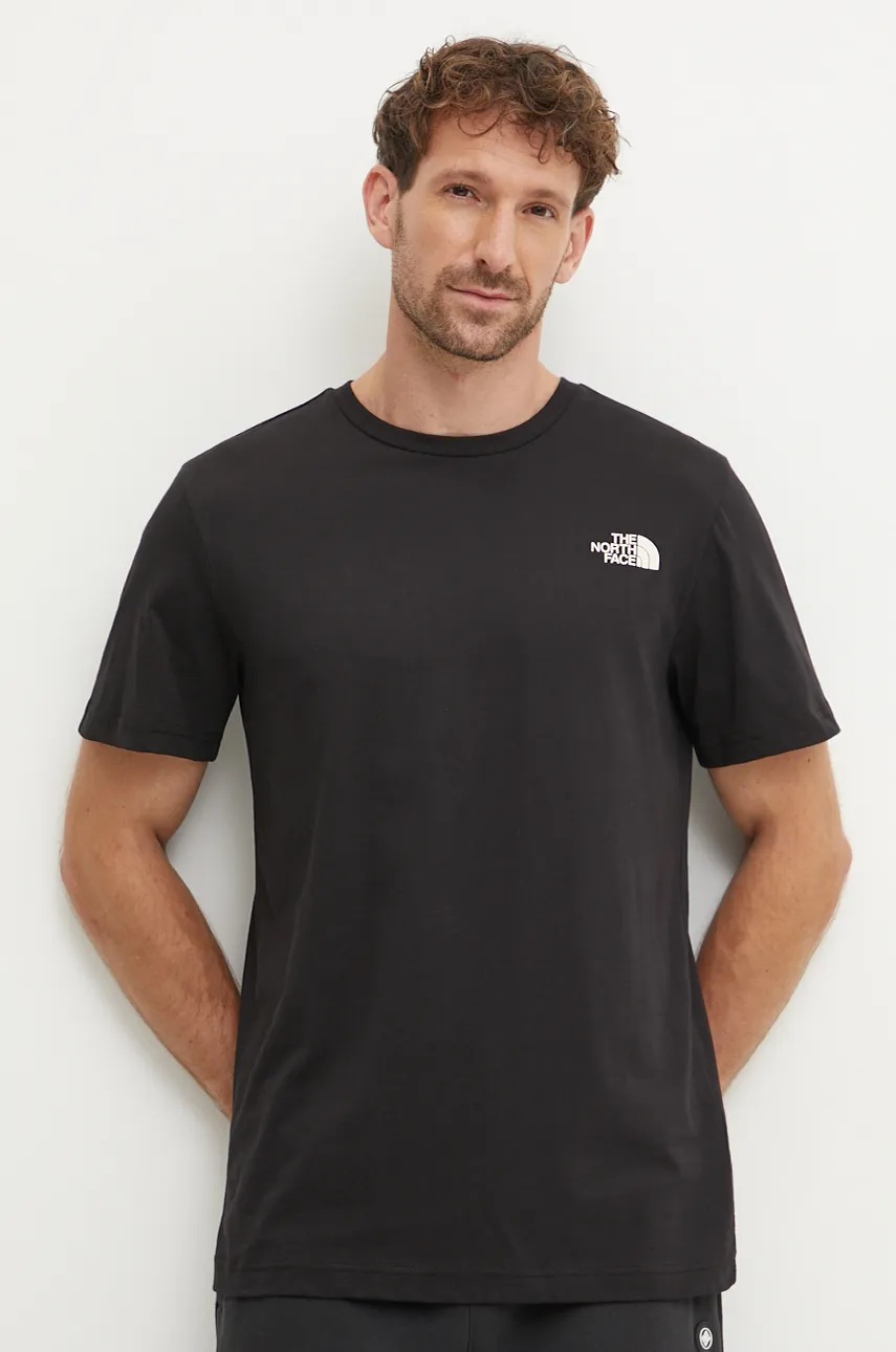 

Памучна тениска The North Face Tee Topographic в черно с принт NF0A89DQJK31, Черен