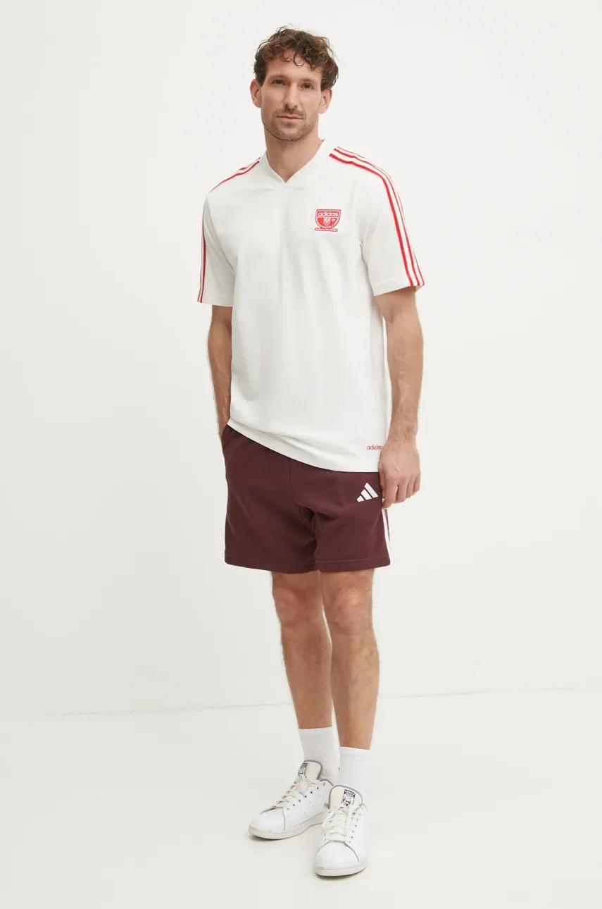 Хлопковая футболка adidas Originals мужская цвет бежевый узорная IX9633 Хлопковая футболка adidas Originals мужская цвет бежевый узорная IX9633