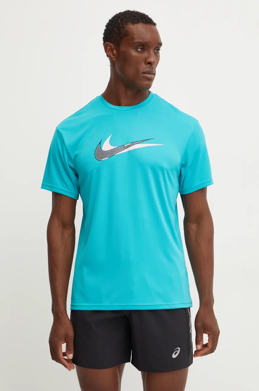 Nike tricou sport Stacked Swoosh culoarea turcoaz, cu imprimeu, NESSE512