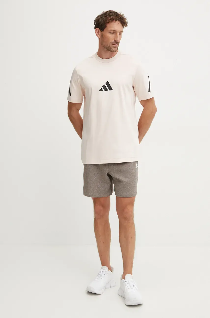 Хлопковая футболка adidas ZNE мужская цвет бежевый с принтом JF2459 Хлопковая футболка adidas ZNE мужская цвет бежевый с принтом JF2459