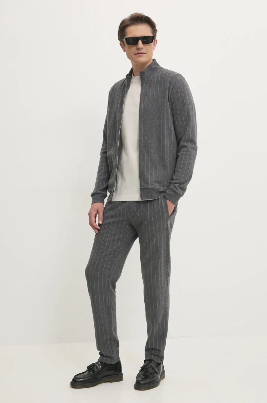 Хлопковая футболка Calvin Klein Jeans мужская цвет бежевый однотонная J30J326159 Хлопковая футболка Calvin Klein Jeans мужская цвет бежевый однотонная J30J326159