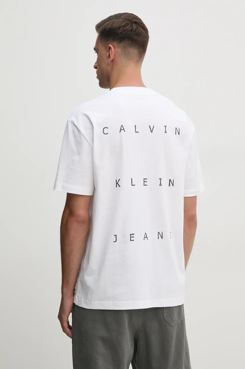

Памучна тениска Calvin Klein Jeans в бяло с принт J30J327316, Бял