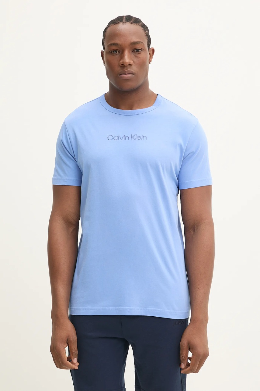 

Нощница Calvin Klein Underwear в синьо с изчистен дизайн 000NM2748E, Син