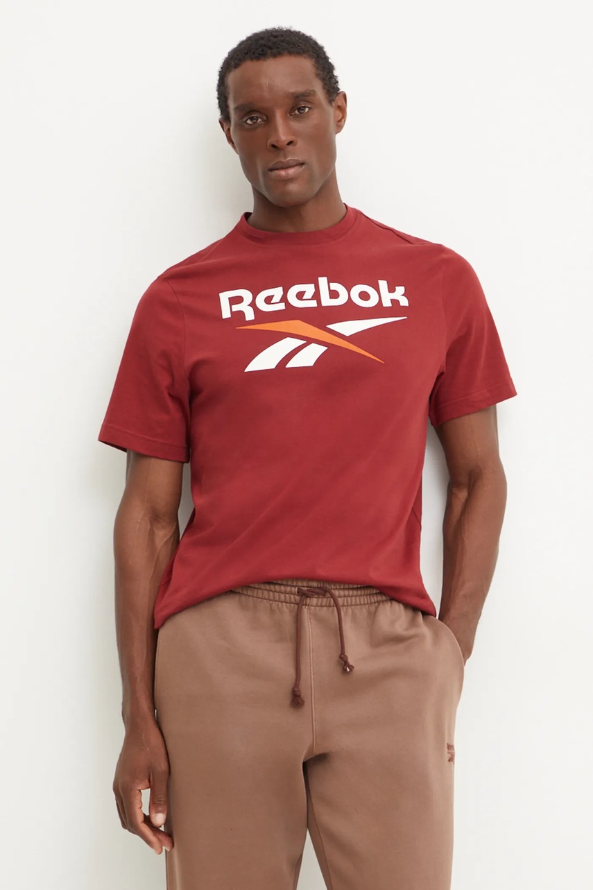 

Памучна тениска Reebok в бордо с принт 100206030