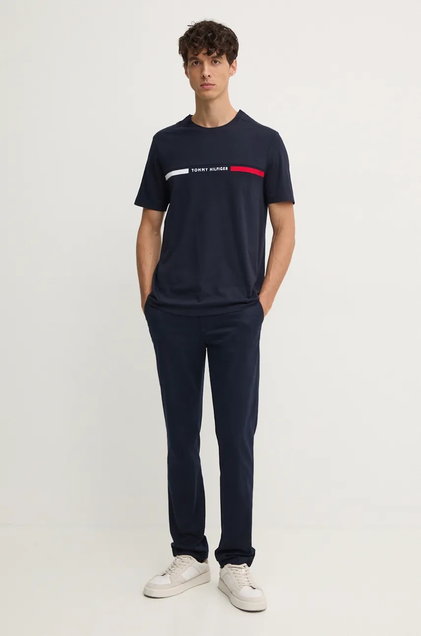 Хлопковая футболка Tommy Hilfiger мужская цвет синий с аппликацией MW0MW37390 Хлопковая футболка Tommy Hilfiger мужская цвет синий с аппликацией MW0MW37390