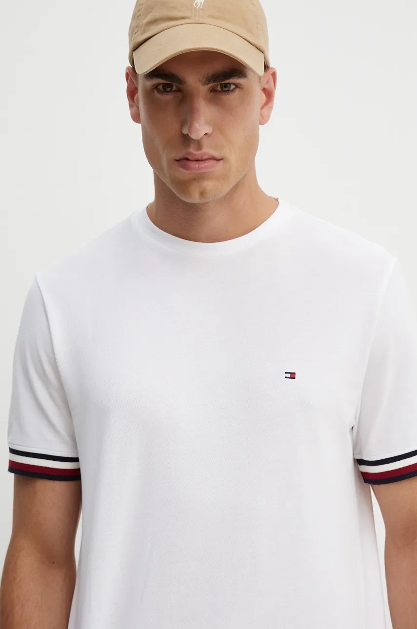 

Памучна тениска Tommy Hilfiger в бяло с апликация MW0MW36452, Бял