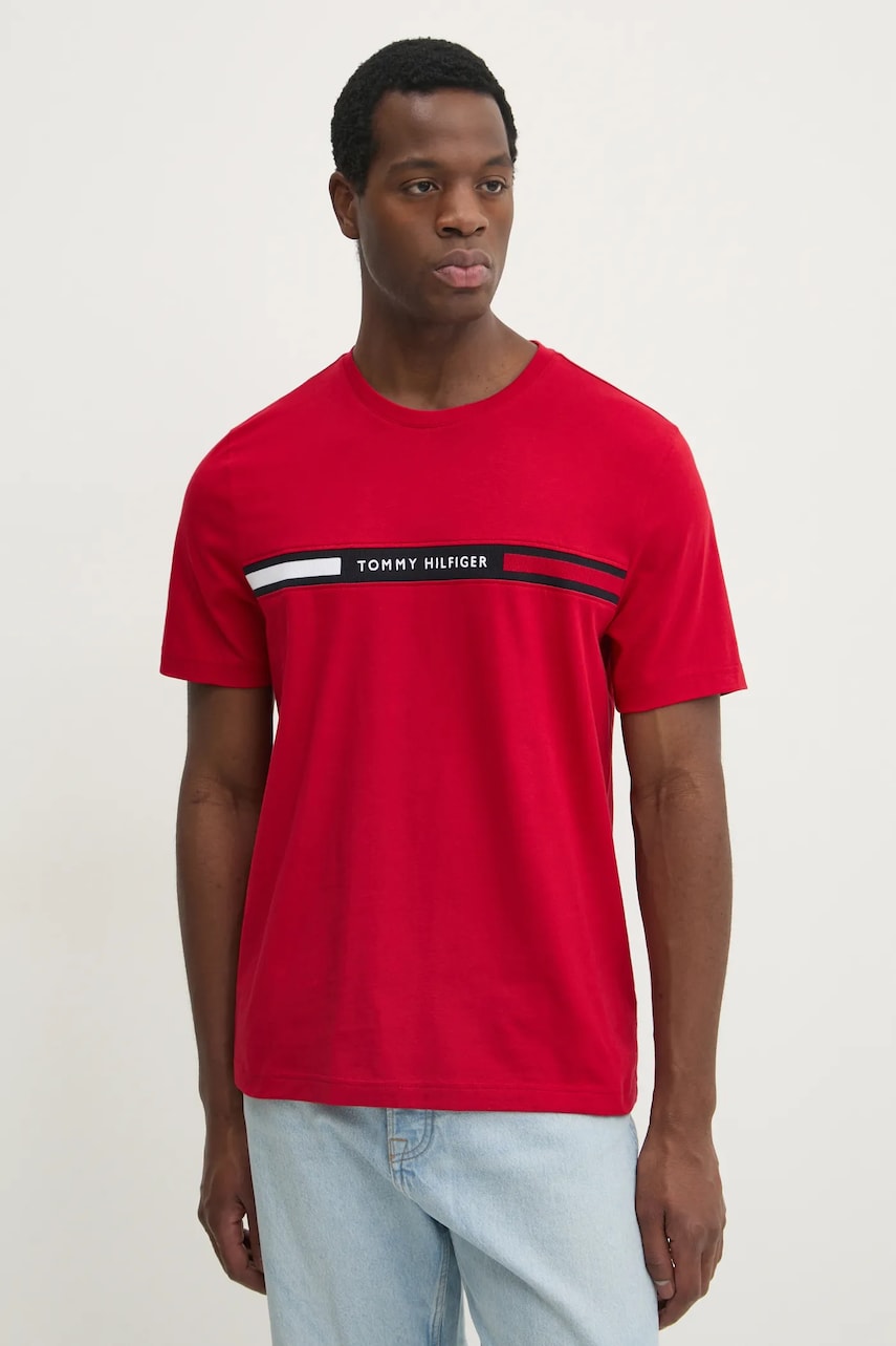 Levně Bavlněné tričko Tommy Hilfiger červená barva, s aplikací, MW0MW36498