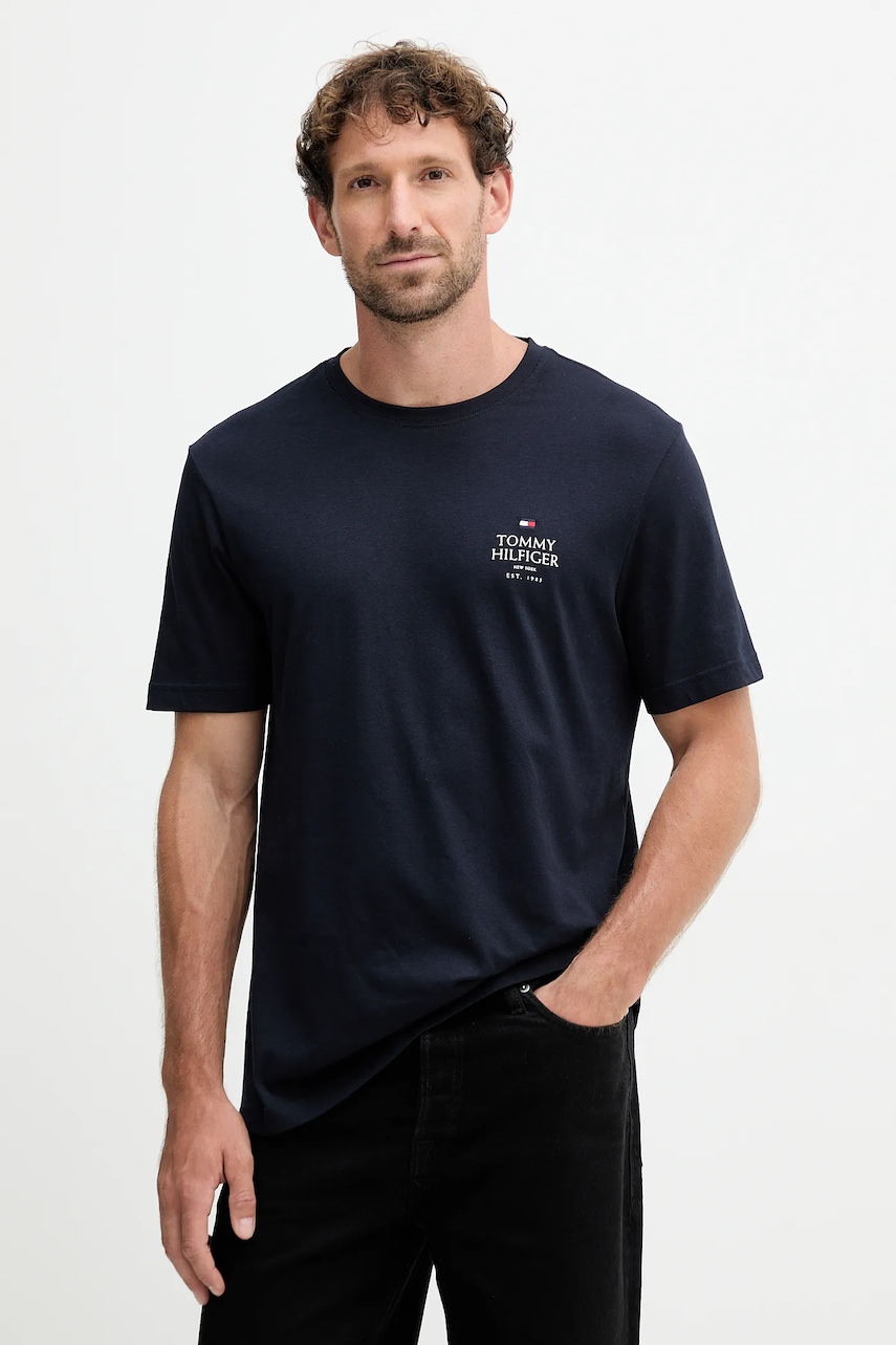 Levně Bavlněné tričko Tommy Hilfiger tmavomodrá barva, s potiskem, MW0MW36500
