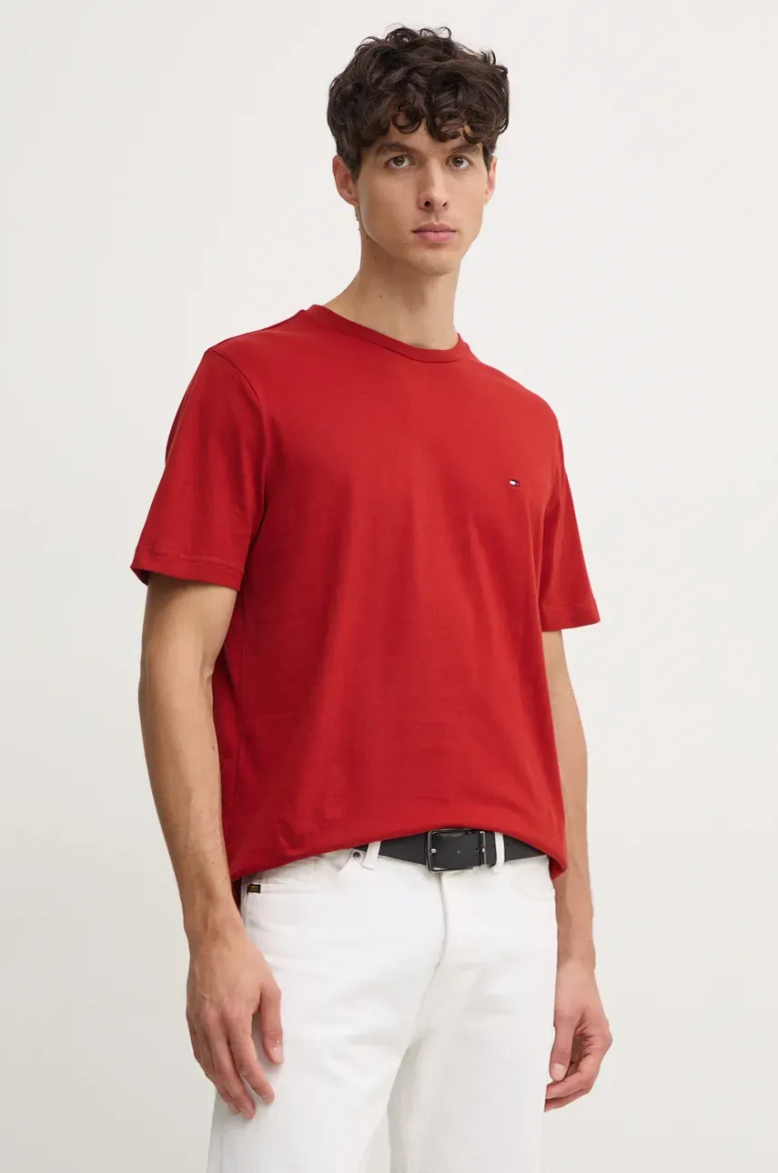 Хлопковая футболка Tommy Hilfiger мужская цвет красный однотонная MW0MW37267 Хлопковая футболка Tommy Hilfiger мужская цвет красный однотонная MW0MW37267