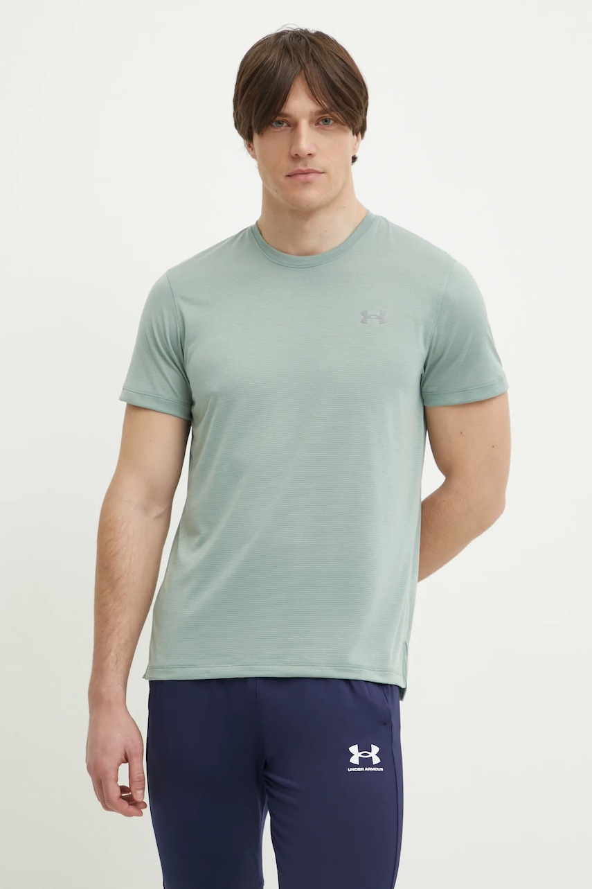 Under Armour tricou de alergare Launch culoarea negru, neted, 1382582 Under Armour tricou de alergare Launch culoarea negru, neted, 1382582