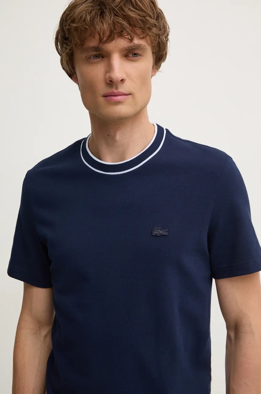 Lacoste tricou barbati, culoarea albastru marin, neted, TH8174