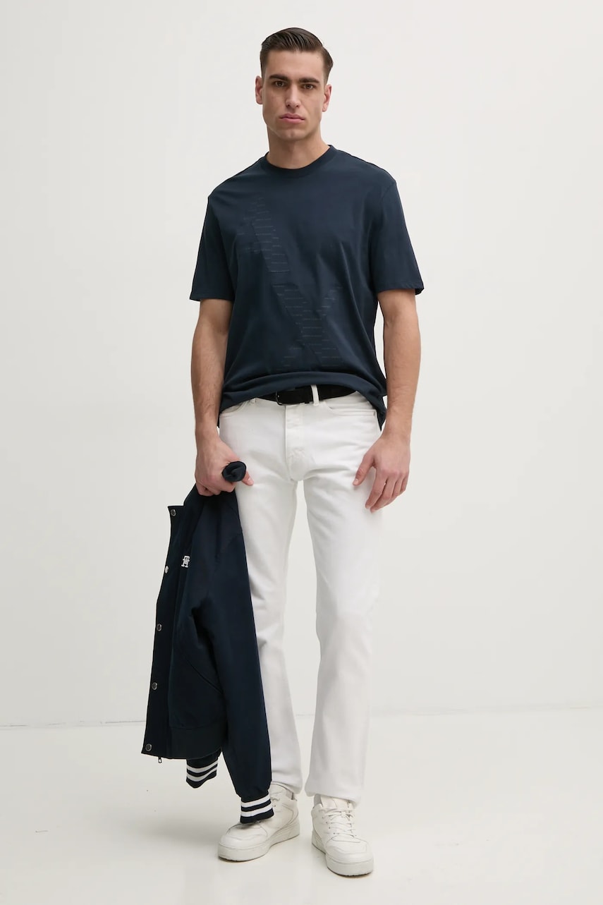 Хлопковая футболка Armani Exchange мужская цвет синий с аппликацией 6DZTJK ZJ3VZ Хлопковая футболка Armani Exchange мужская цвет синий с аппликацией 6DZTJK ZJ3VZ