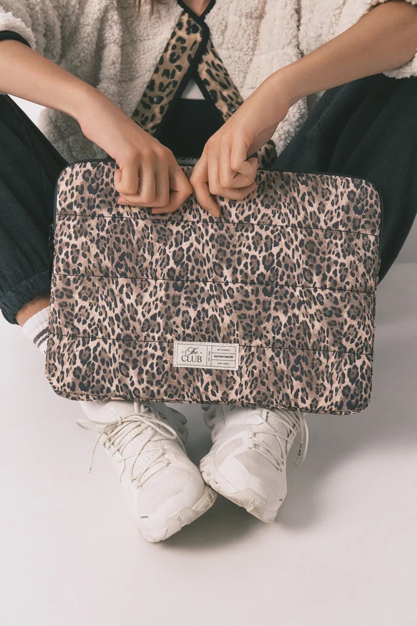 Levně Obal na notebook women'secret hnědá barva, 4842008