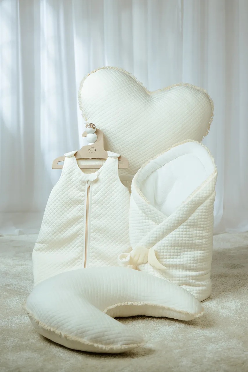 Подушка для годування Jamiks TASHA JZI064