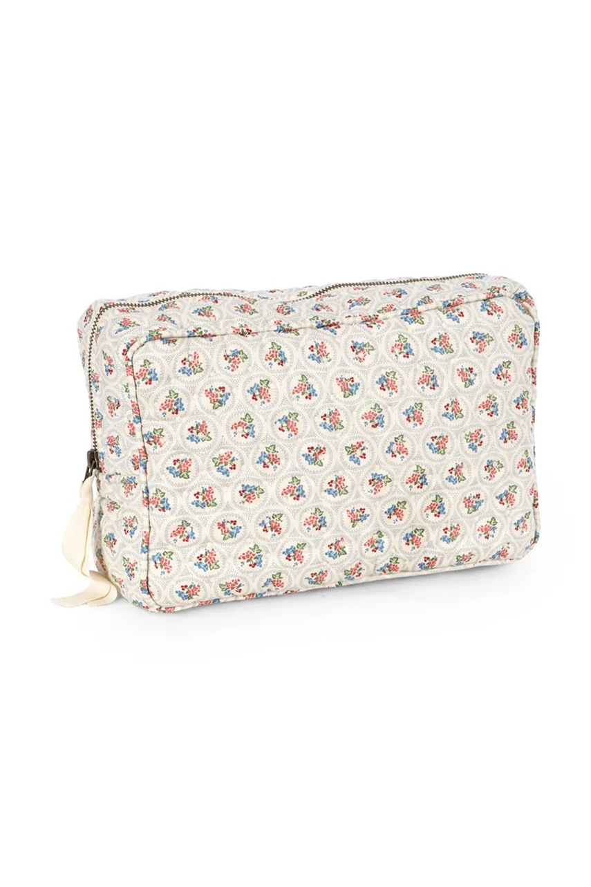 Косметичка Konges Sløjd BIG QUILTED TOILETRY BAG KS104232 в Тернополі Косметичка Konges Sløjd BIG QUILTED TOILETRY BAG KS104232 в Тернополі
