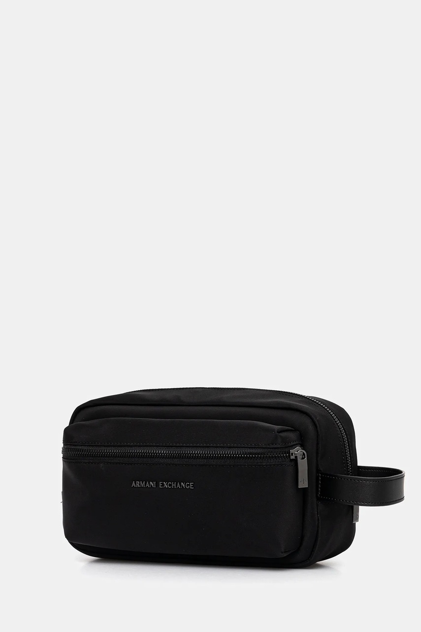 Косметичка Armani Exchange цвет чёрный XM001654 AF17304 Косметичка Armani Exchange цвет чёрный XM001654 AF17304