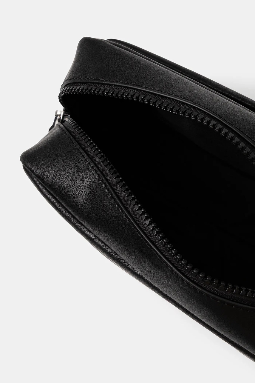 Νεσεσέρ καλλυντικών Tommy Jeans χρώμα: μαύρο, AM0AM13692 φωτογραφία