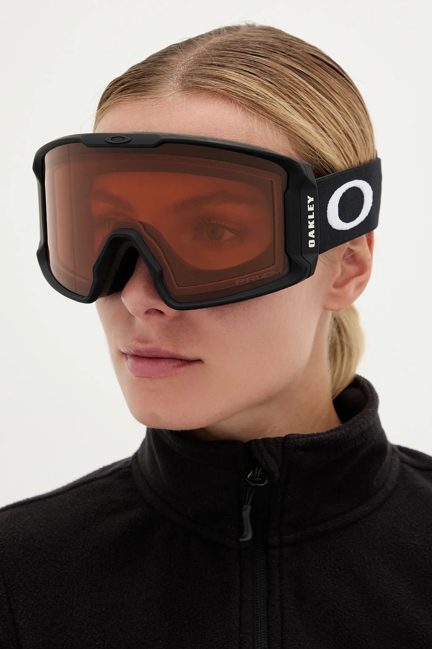 Προστατευτικά γυαλιά Oakley φωτογραφία