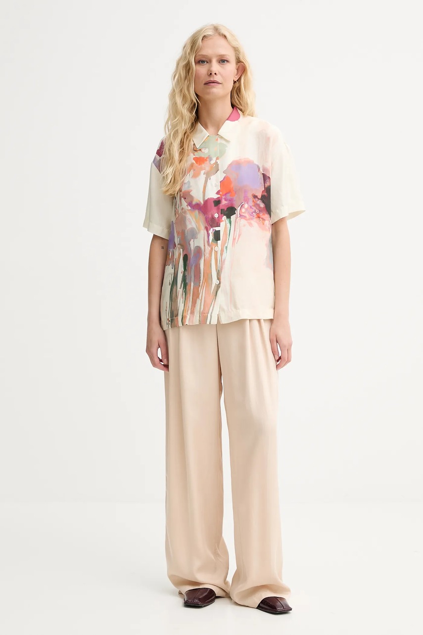 Шелковая рубашка MUNTHE PIANE цвет бежевый relaxed классический воротник 252102225218