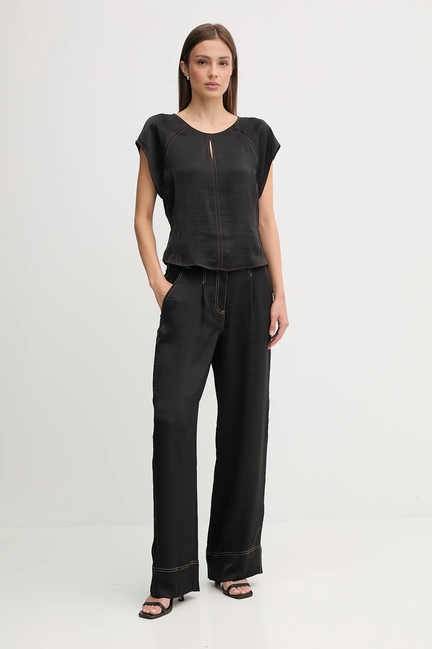 Блузка Dkny цвет чёрный однотонная P5EA7B94