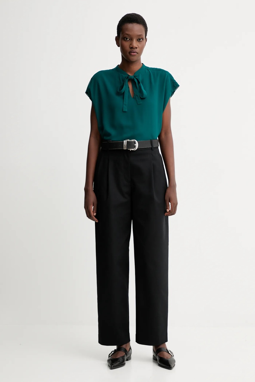 Блузка Calvin Klein цвет зелёный однотонная LV044D134G