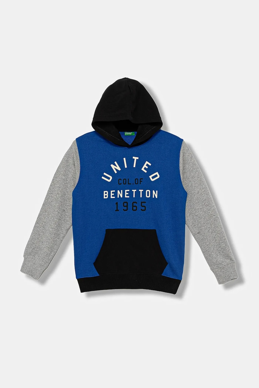 Levně Dětská bavlněná mikina United Colors of Benetton modrá barva, s kapucí, s potiskem, 3J68C204V
