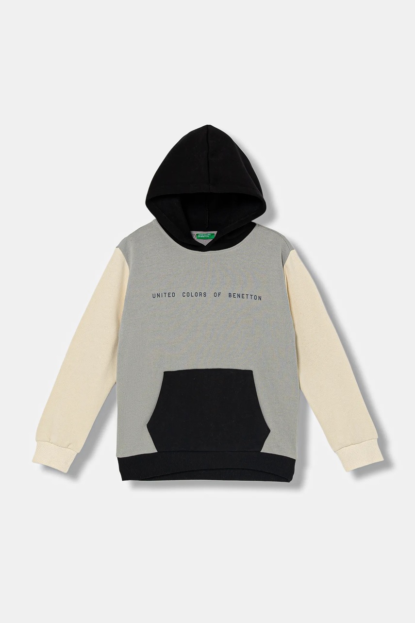 United Colors of Benetton bluză copii culoarea gri, cu glugă, cu imprimeu, 3EB5C205B