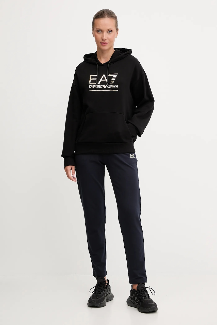 Кофта EA7 Emporio Armani цвет чёрный с капюшоном с аппликацией AF12473.7W000417 Кофта EA7 Emporio Armani цвет чёрный с капюшоном с аппликацией AF12473.7W000417