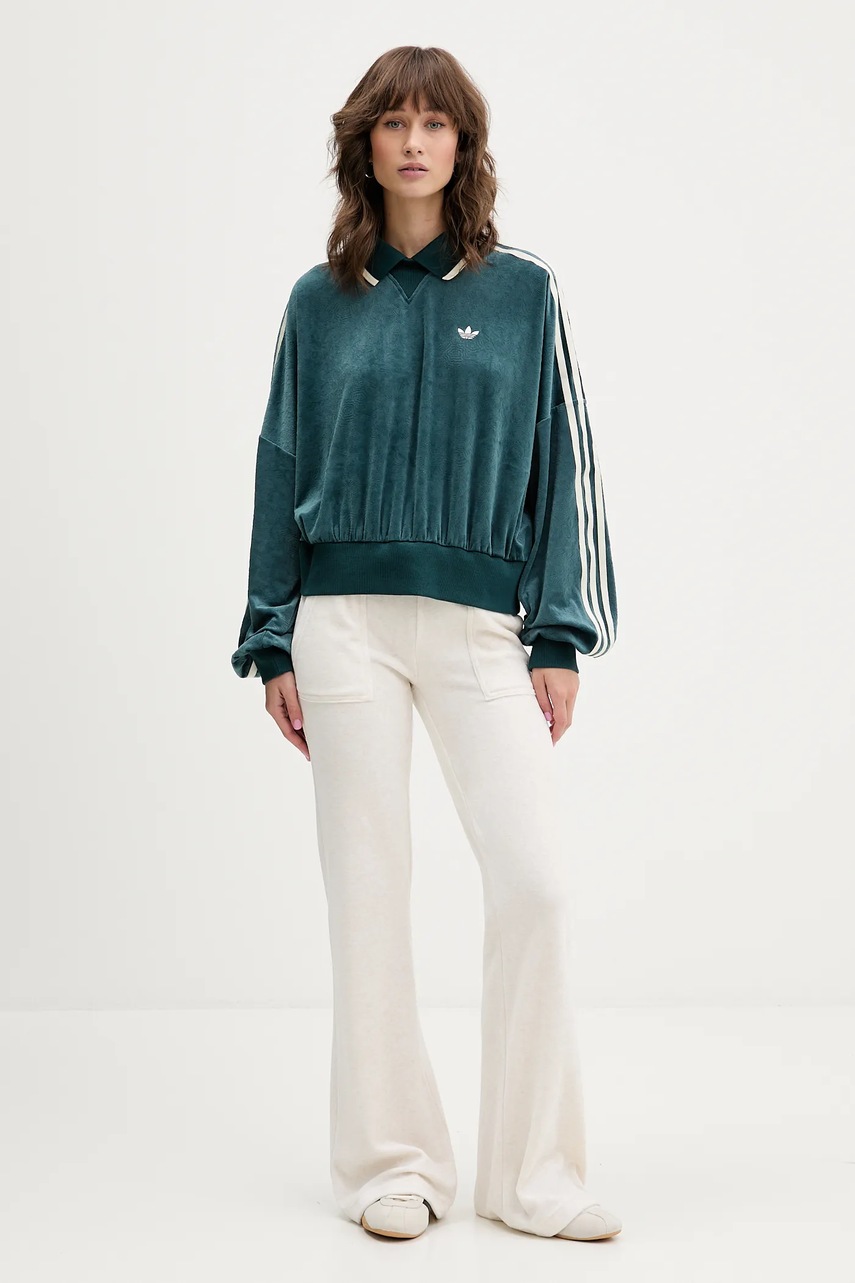 Кофта из велюра adidas Originals Liberty цвет зелёный с аппликацией JW5274