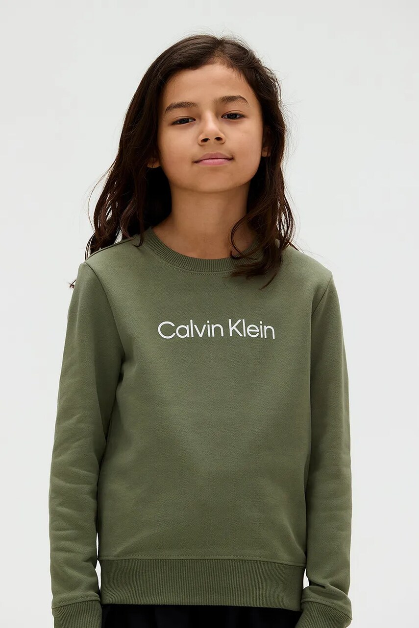 Levně Dětská bavlněná mikina Calvin Klein Jeans zelená barva, s potiskem, IU0IU00680