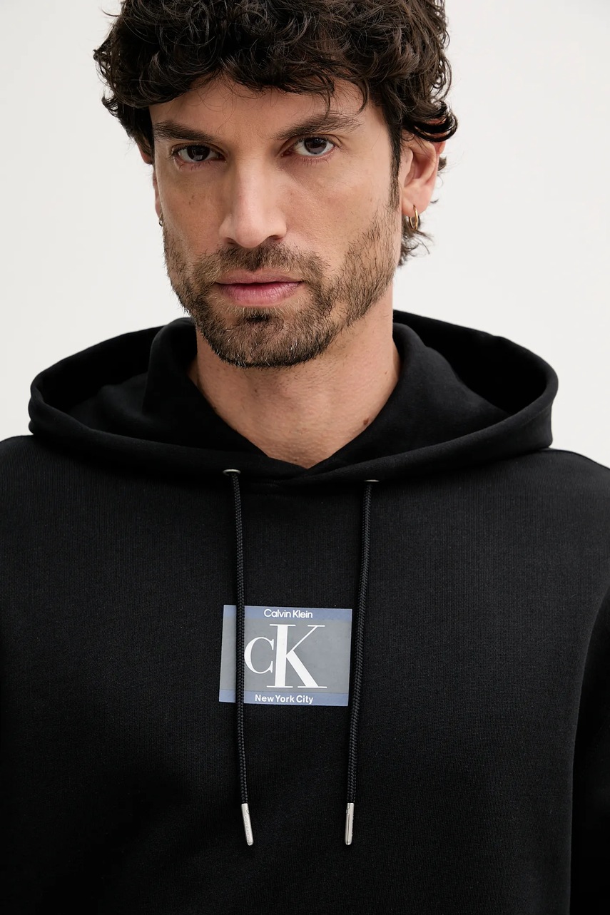 Μπλούζα Calvin Klein χρώμα: μαύρο, με κουκούλα, LV04RC286G φωτογραφία