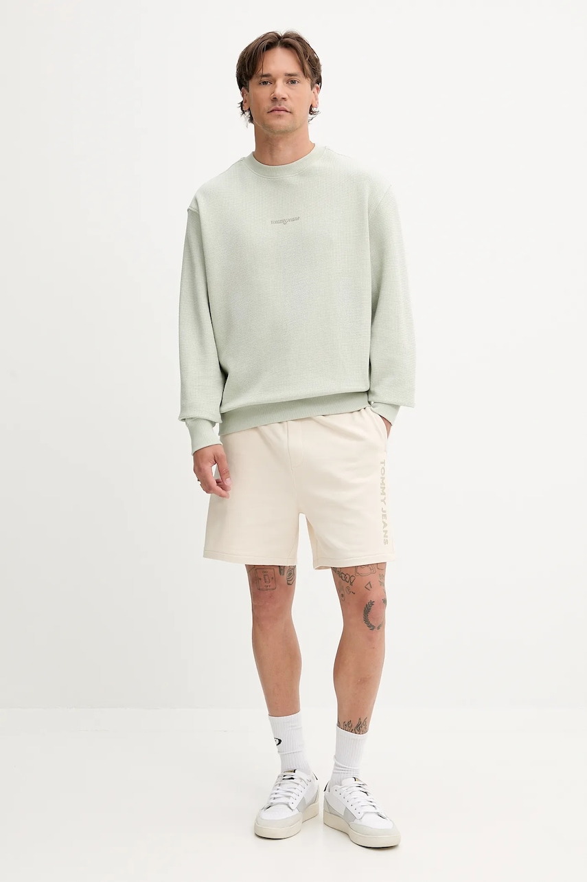 Хлопковая кофта Tommy Jeans цвет бежевый однотонная DM0DM21622 Хлопковая кофта Tommy Jeans цвет бежевый однотонная DM0DM21622