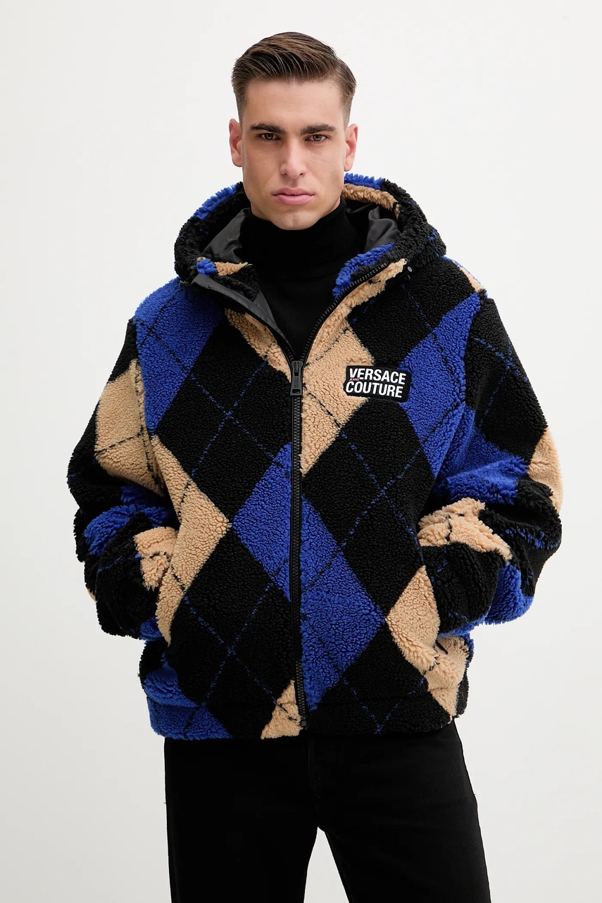 Levně Fleecová mikina Versace Jeans Couture pánská, černá barva, s kapucí, vzorovaná, 79GAS406 U0030