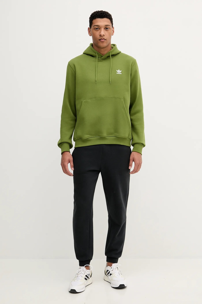 Кофта adidas Originals Essentials цвет зелёный с капюшоном с аппликацией JW1067