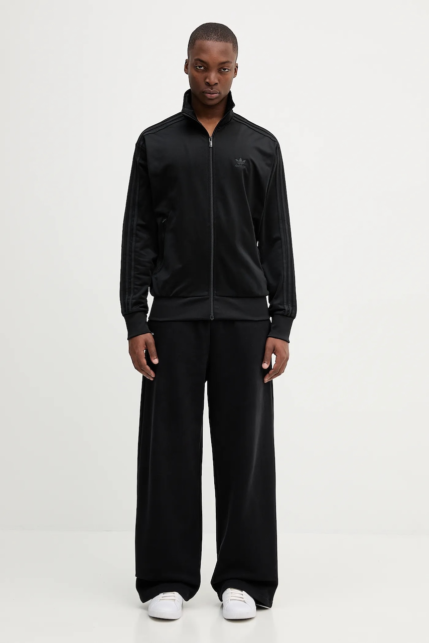 Кофта adidas Originals Firebird цвет чёрный с аппликацией JY1347 Кофта adidas Originals Firebird цвет чёрный с аппликацией JY1347