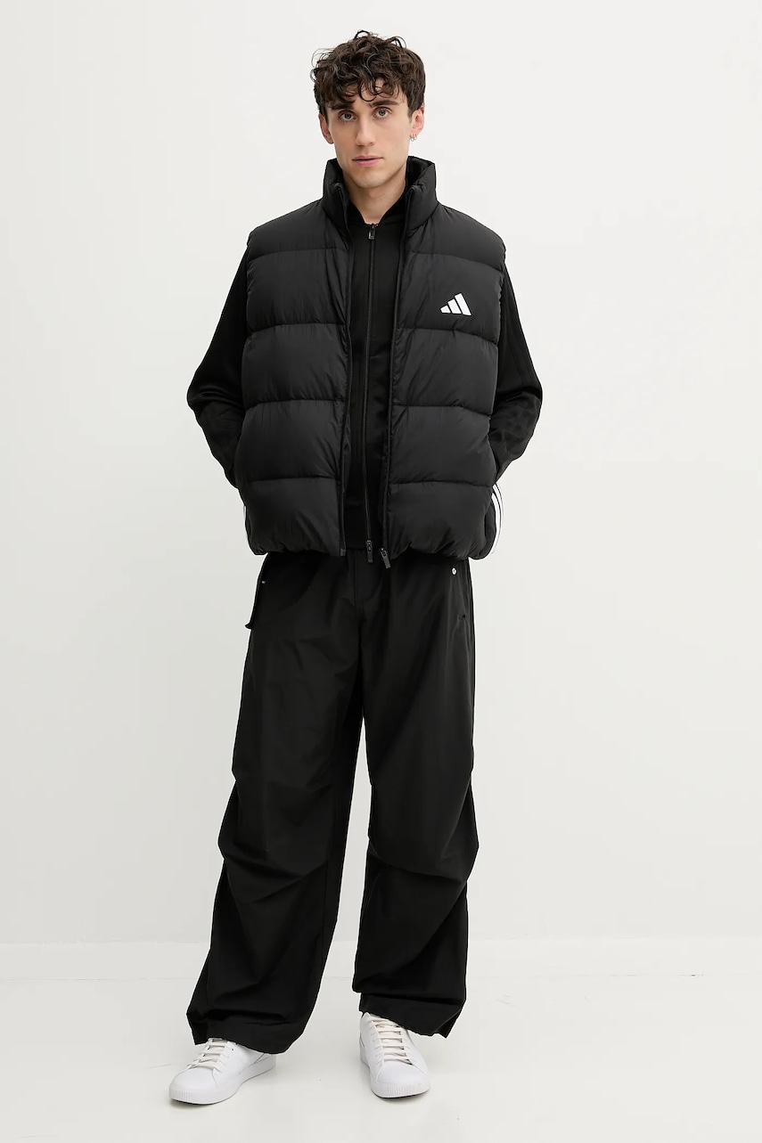 Кофта adidas Originals Sst Tt цвет чёрный с аппликацией JY1290 Кофта adidas Originals Sst Tt цвет чёрный с аппликацией JY1290