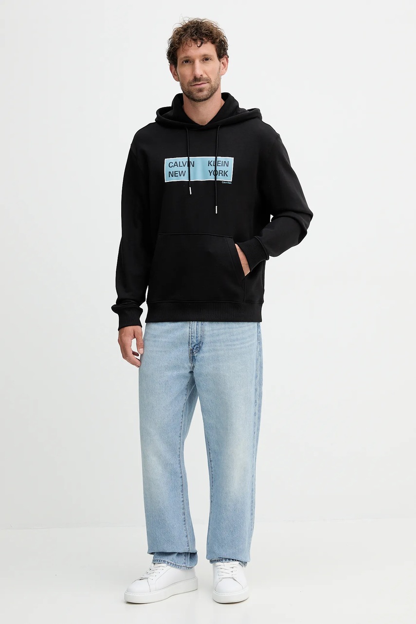 Хлопковая кофта Calvin Klein Jeans цвет чёрный с капюшоном с принтом LV04RD259G