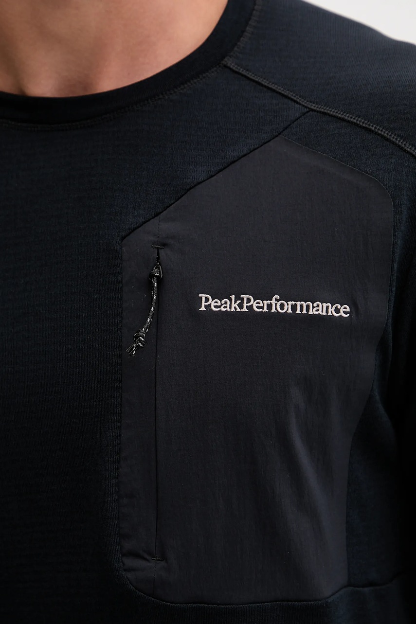 Αθλητικό μακρυμάνικο Peak Performance Freelight χρώμα: μαύρο, G80161 φωτογραφία