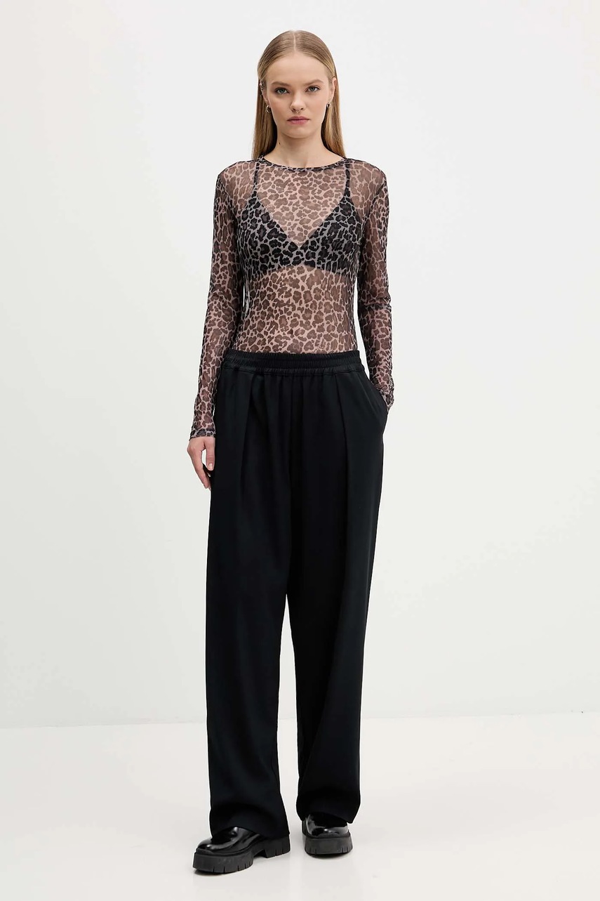 Лонгслив Tommy Jeans цвет коричневый DW0DW21558