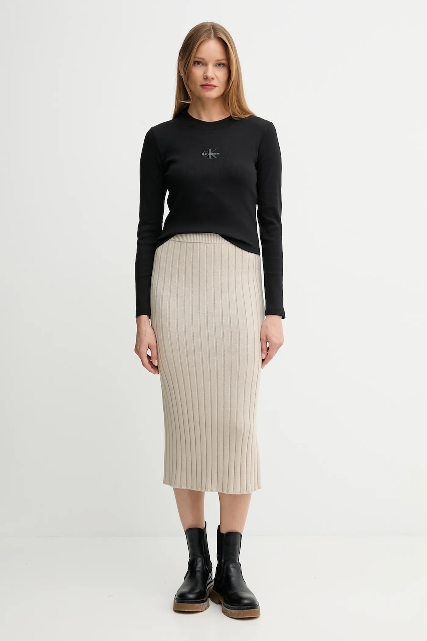 Лонгслив Calvin Klein Jeans цвет чёрный LV047A803G Лонгслив Calvin Klein Jeans цвет чёрный LV047A803G