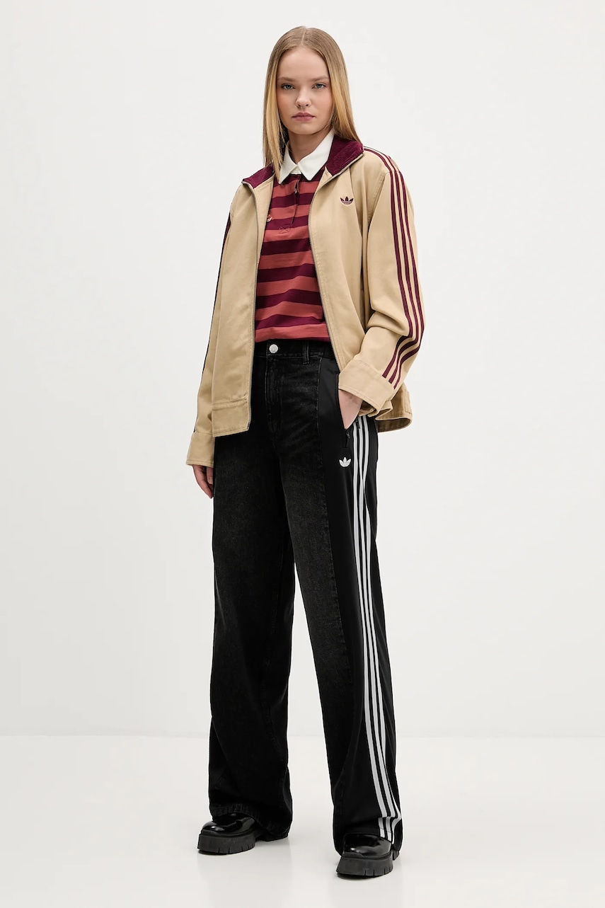 Хлопковый лонгслив adidas Originals LS GFX POLO цвет красный KF2323 Хлопковый лонгслив adidas Originals LS GFX POLO цвет красный KF2323