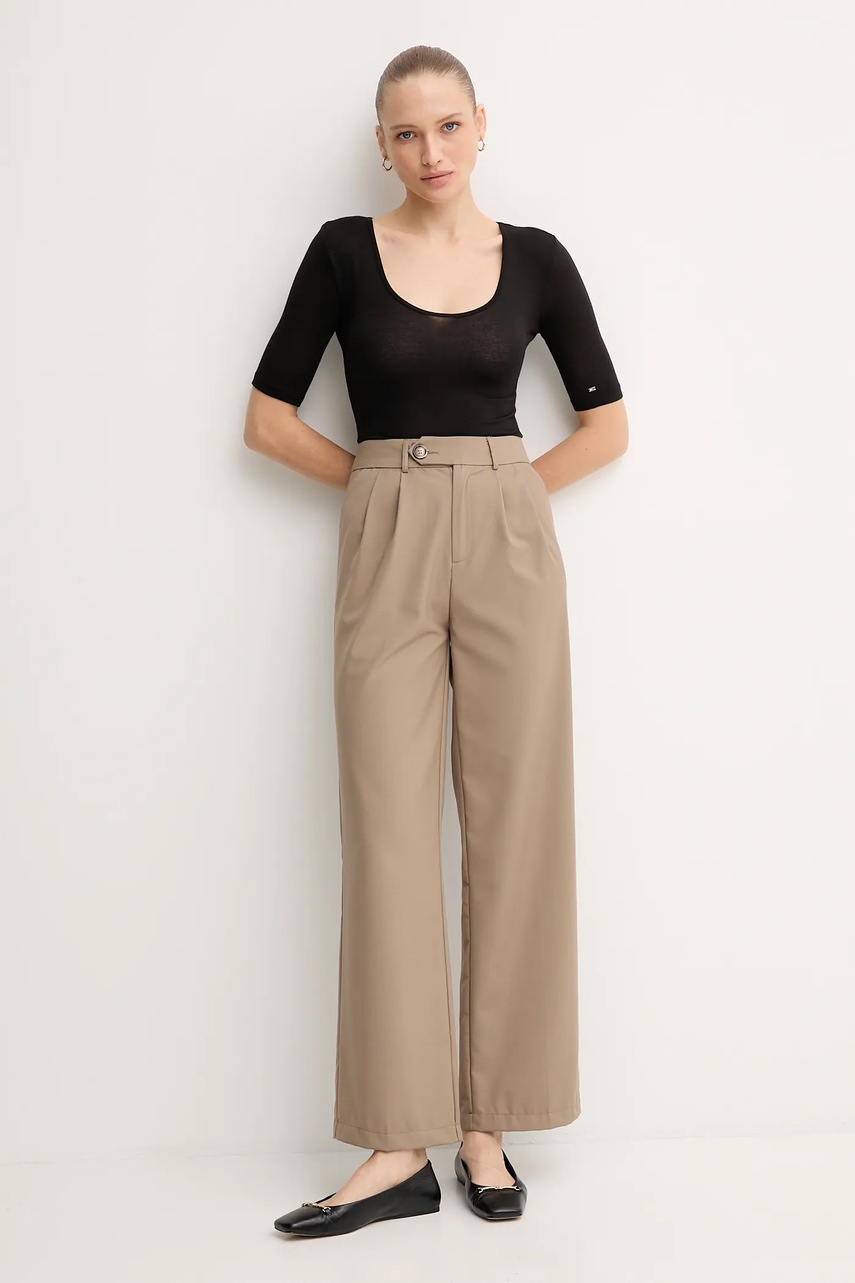 Футболка Tommy Hilfiger цвет чёрный WW0WW46116