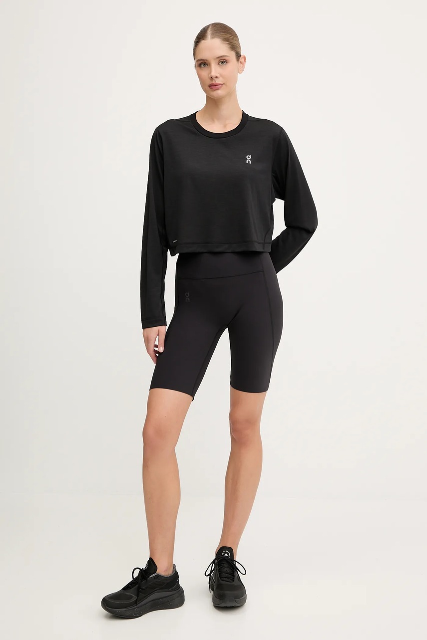 Лонгслив для тренировок ON running цвет чёрный 1WF12520553