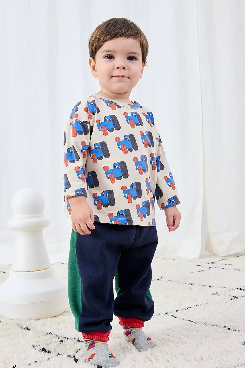 Bobo Choses longsleeve din bumbac pentru bebeluși Doggy Mate culoarea bej, cu imprimeu, 225AB033