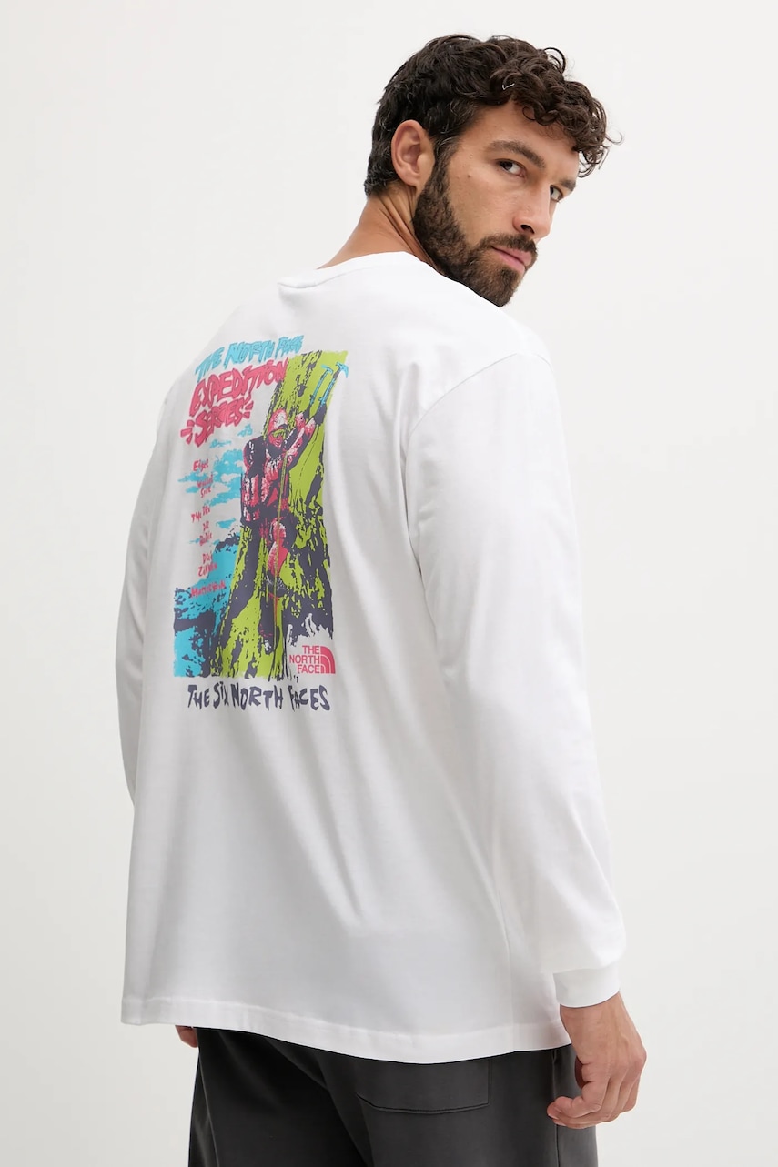 The North Face longsleeve din bumbac Expedition Celebration culoarea alb, cu imprimeu, NF0A8E3DFN41
