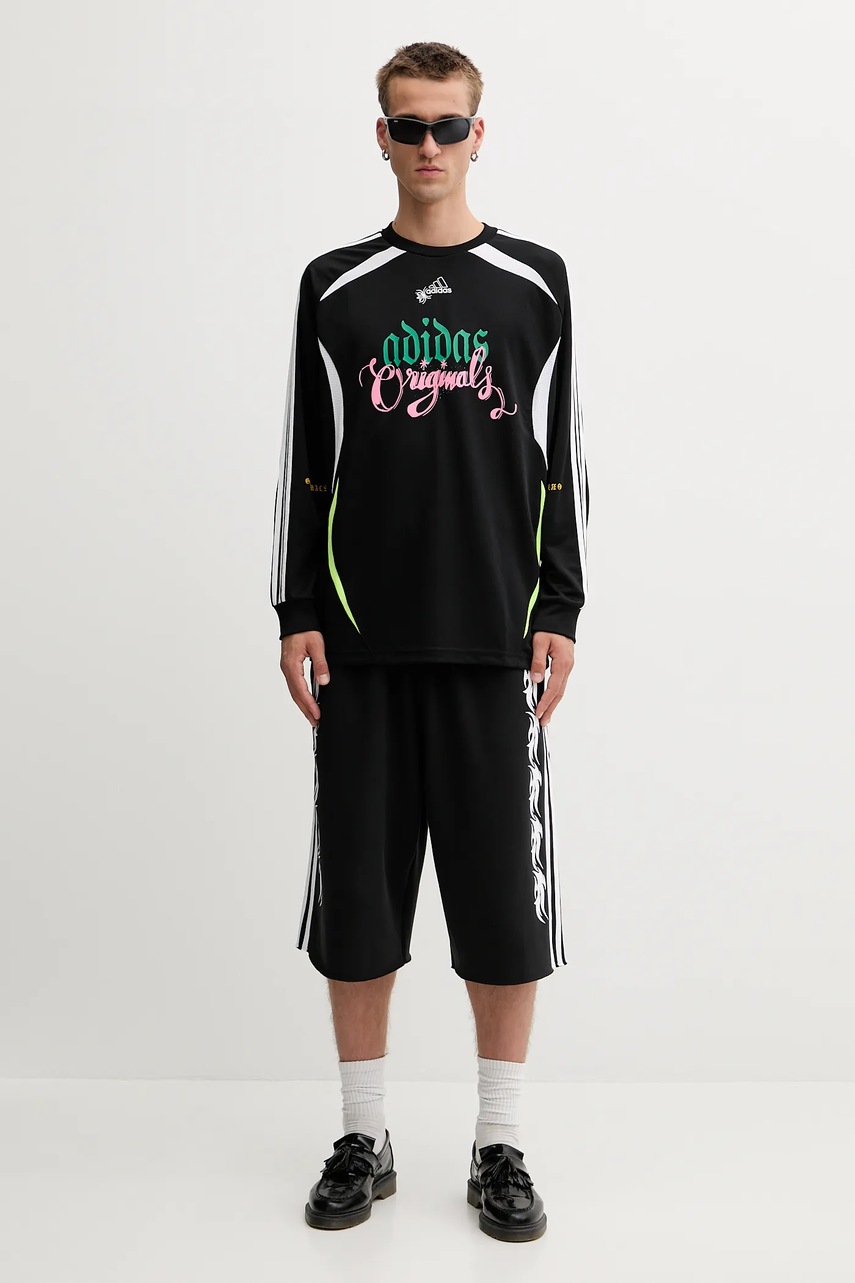 Лонгслив adidas Originals Spiders Goalkeeper Loose Tee цвет чёрный узор JW0201 Лонгслив adidas Originals Spiders Goalkeeper Loose Tee цвет чёрный узор JW0201