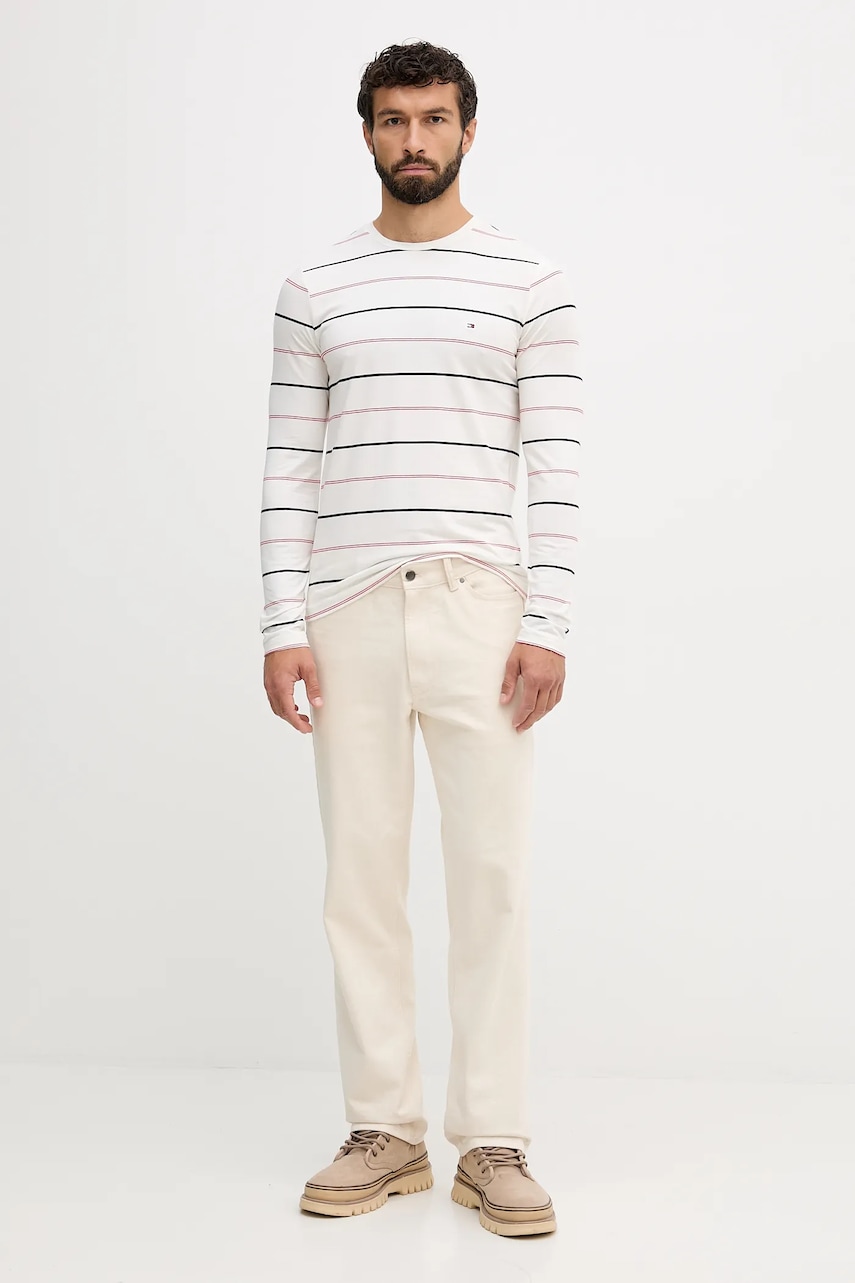 Лонгслив Tommy Hilfiger цвет белый узор MW0MW41379 Лонгслив Tommy Hilfiger цвет белый узор MW0MW41379