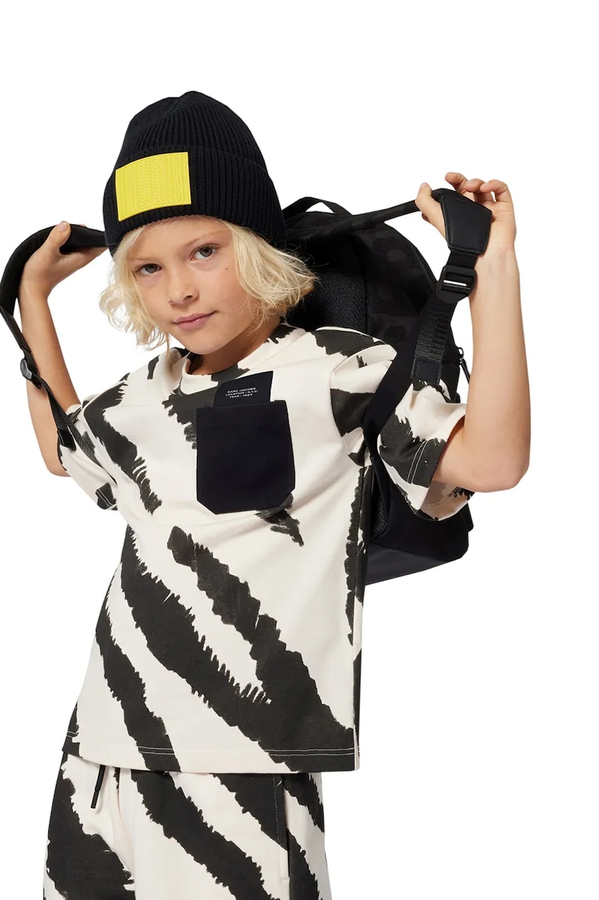 Levně Dětská bavlněná čepice Marc Jacobs černá barva, W60708