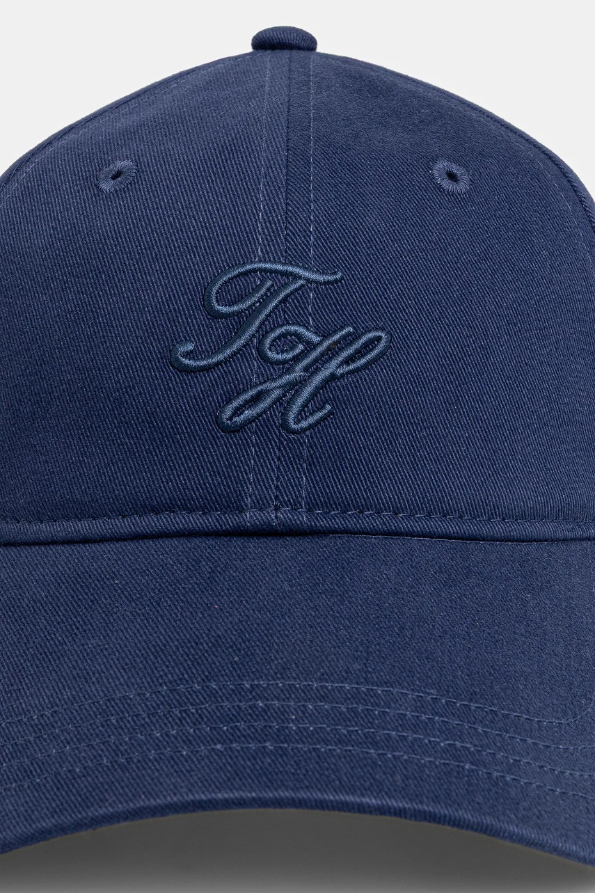 Хлопковая кепка Tommy Hilfiger цвет синий с аппликацией AW0AW17489 Хлопковая кепка Tommy Hilfiger цвет синий с аппликацией AW0AW17489