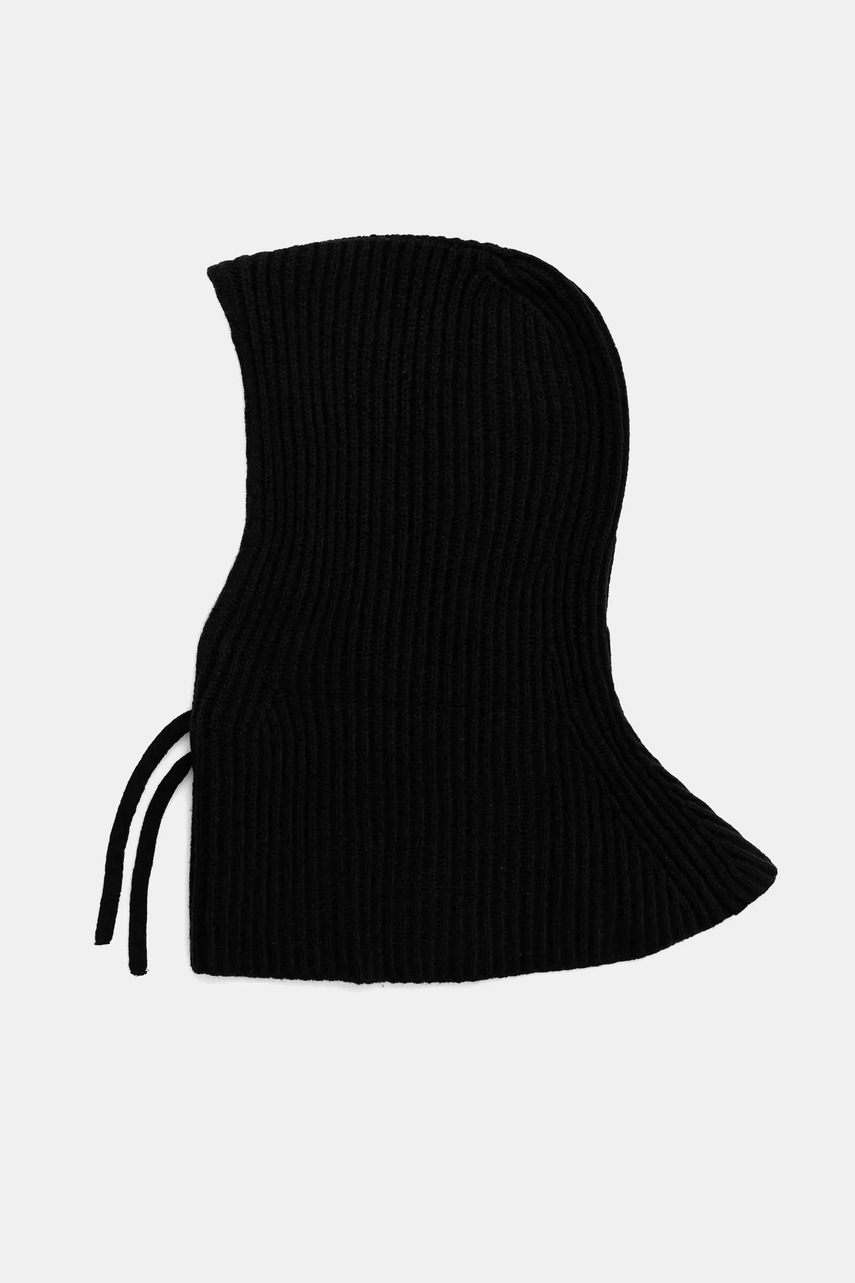 Шерстяной капор Pinko цвет чёрный  104494 A2Z1